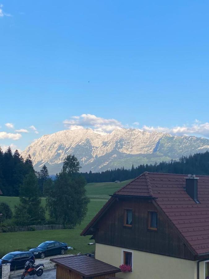 Ferienwohnung Grimmingblick - Auszeit Vom Alltag Obersdorf Exterior foto